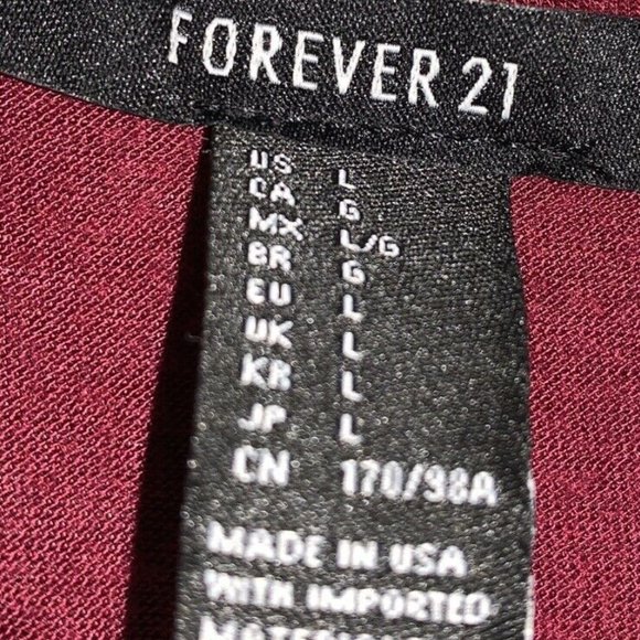 FOREVER 21 Women’s Graphic Crop Top Large Size - Picture 3 of 3